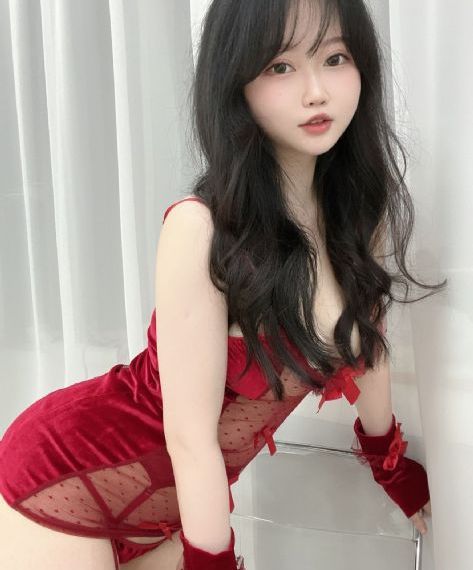 她在丈夫面被耍了中文2017